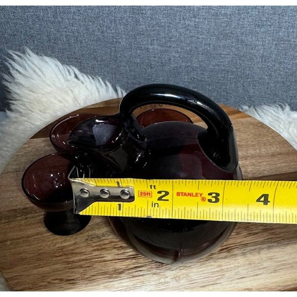 Vintage Cambridge Decanter with Three Cordial Glasses - Picture 5 of 6